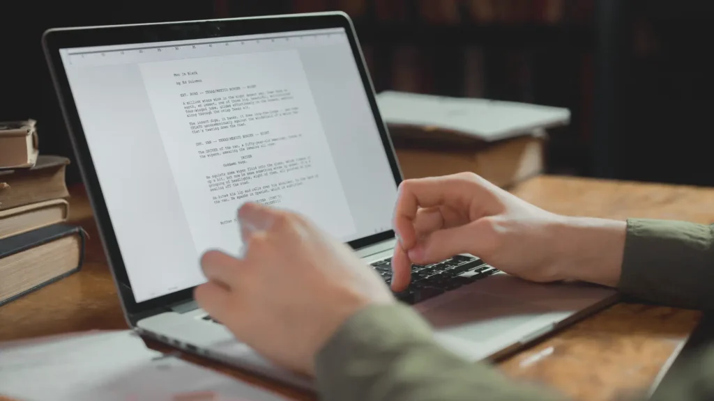 Byword: Como funciona a IA que escreve textos para o seu site