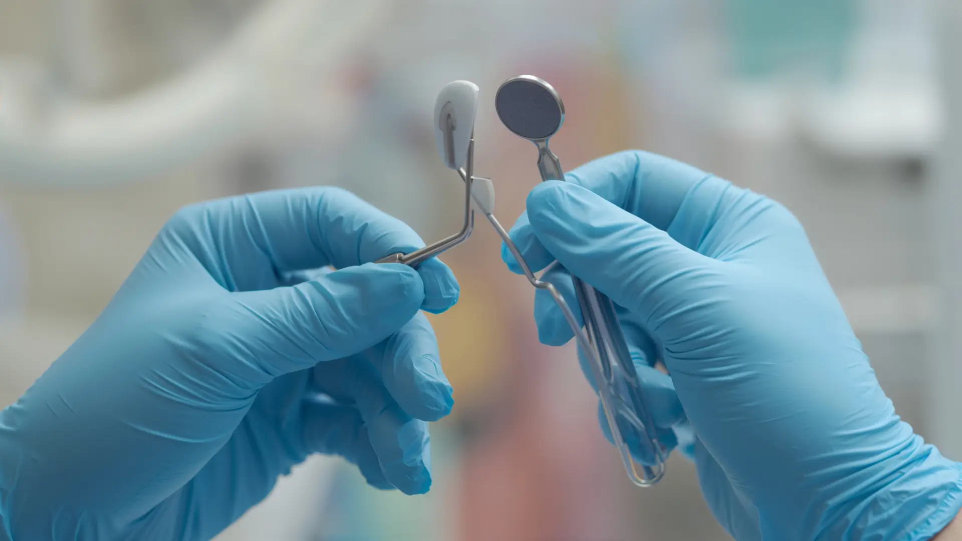 Seguro das mãos para dentistas e médicos